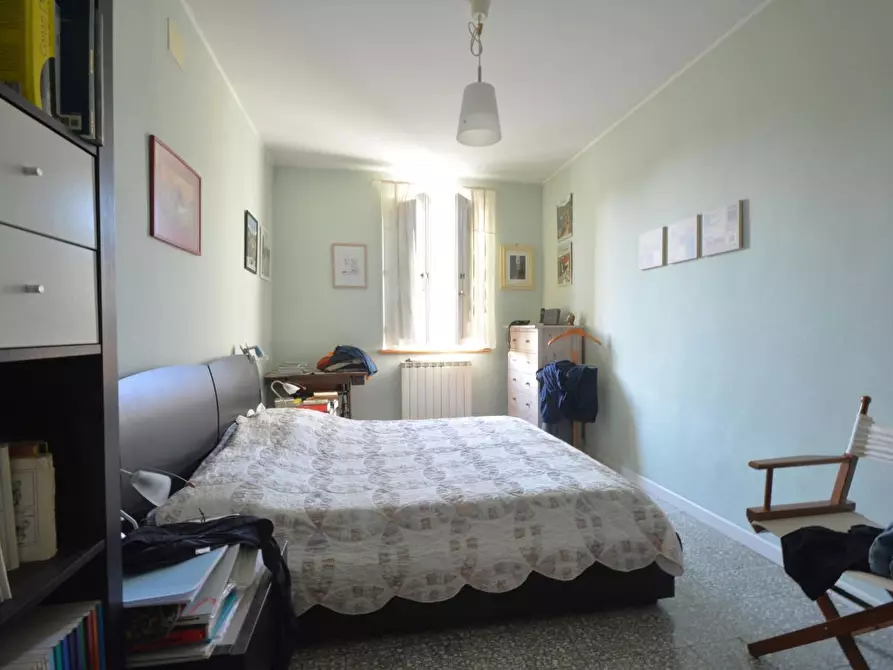 Immagine 13 di Appartamento in vendita  a Lucca