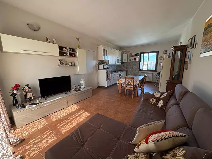 Immagine 10 di Appartamento in vendita  a Calcinaia