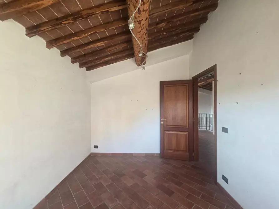 Immagine 12 di Villa in vendita  a Monteroni D'arbia