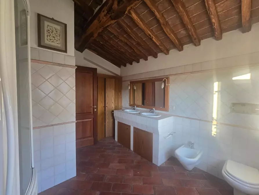 Immagine 23 di Villa in vendita  a Monteroni D'arbia