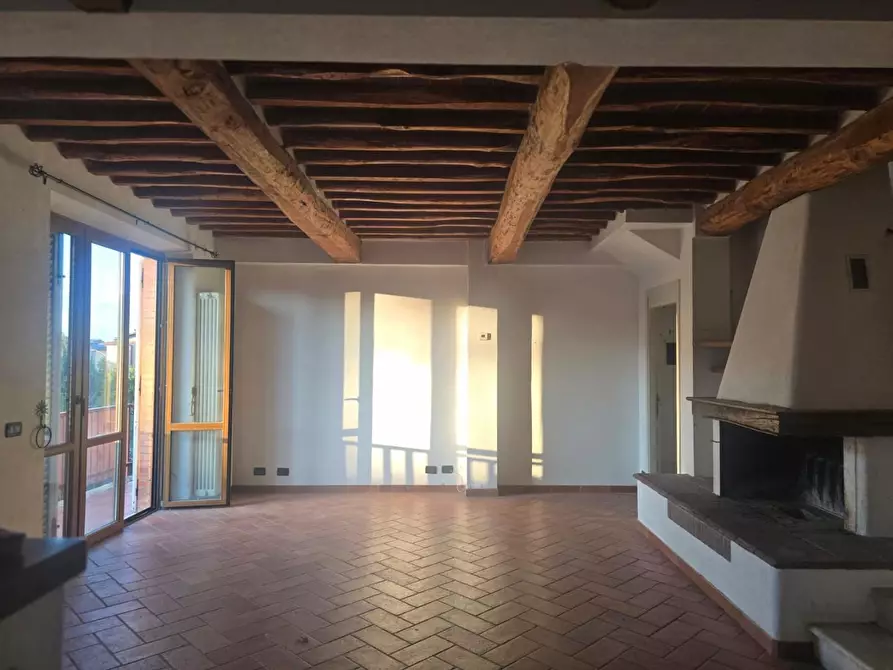 Immagine 5 di Villa in vendita  a Monteroni D'arbia