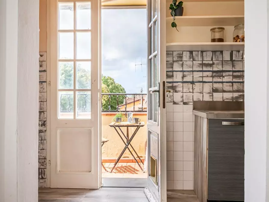 Immagine 12 di Appartamento in vendita  a Vicopisano