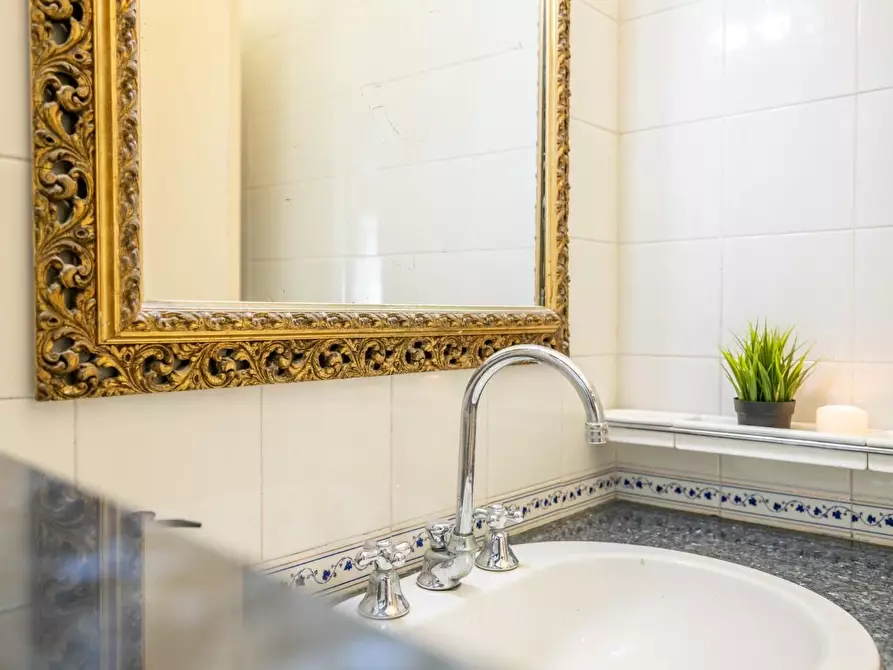 Immagine 28 di Appartamento in vendita  a Vicopisano