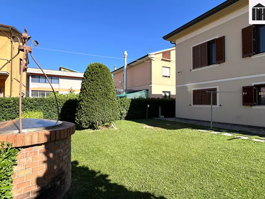 Immagine 24 di Porzione di casa in vendita  a Santa Croce Sull'arno