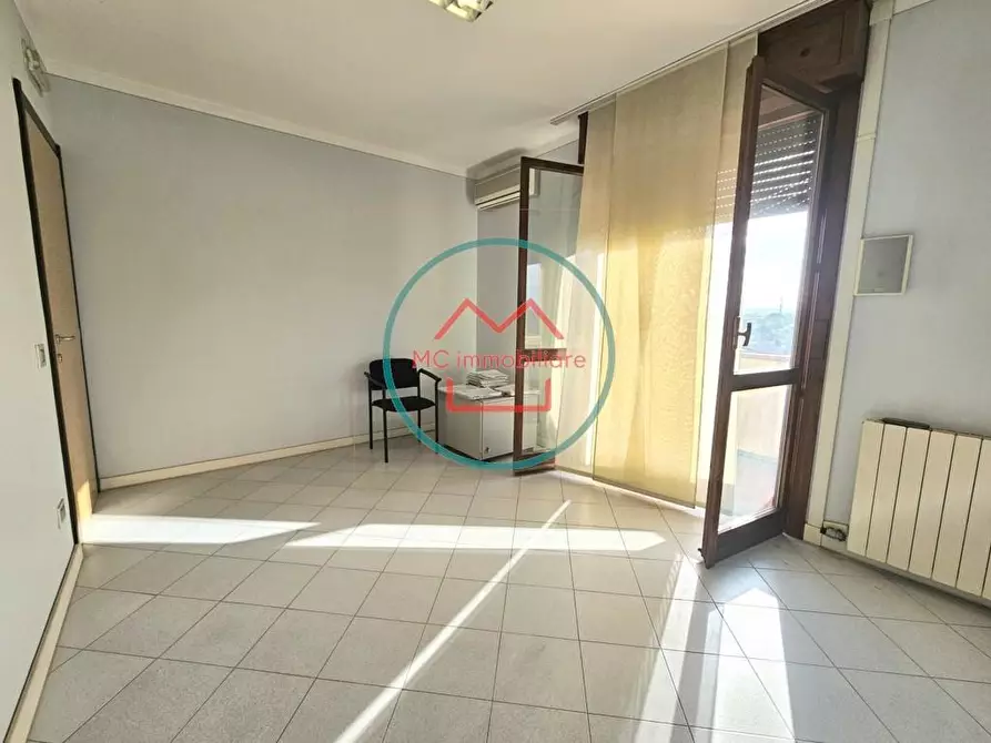 Immagine 5 di Appartamento in vendita  a Massa E Cozzile