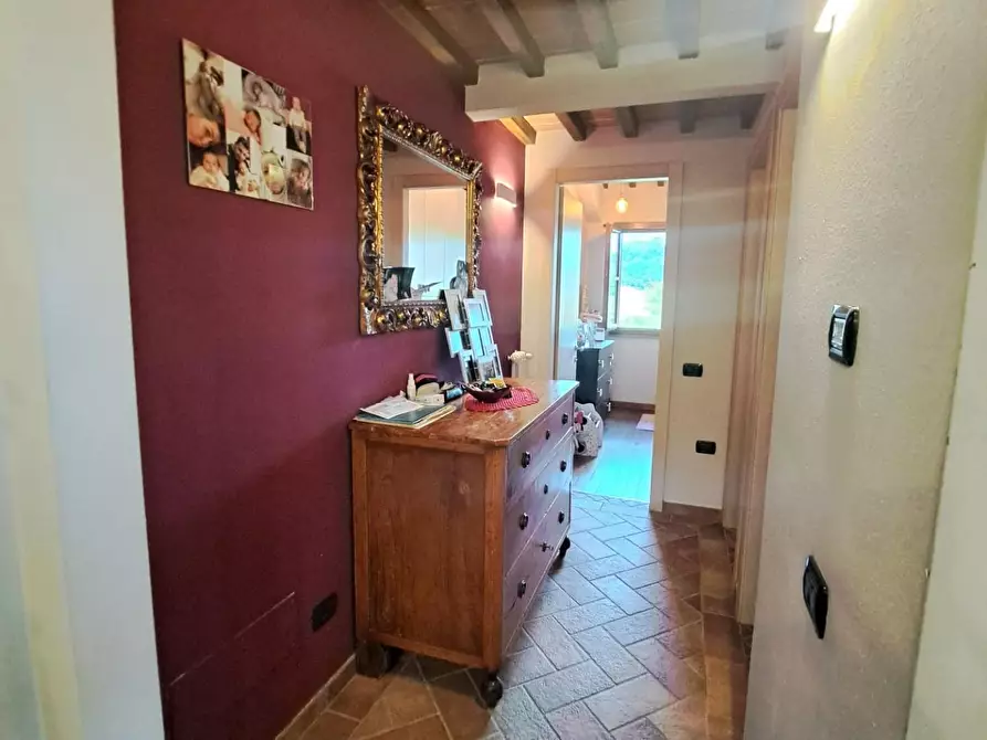 Immagine 15 di Appartamento in vendita  a Vinci