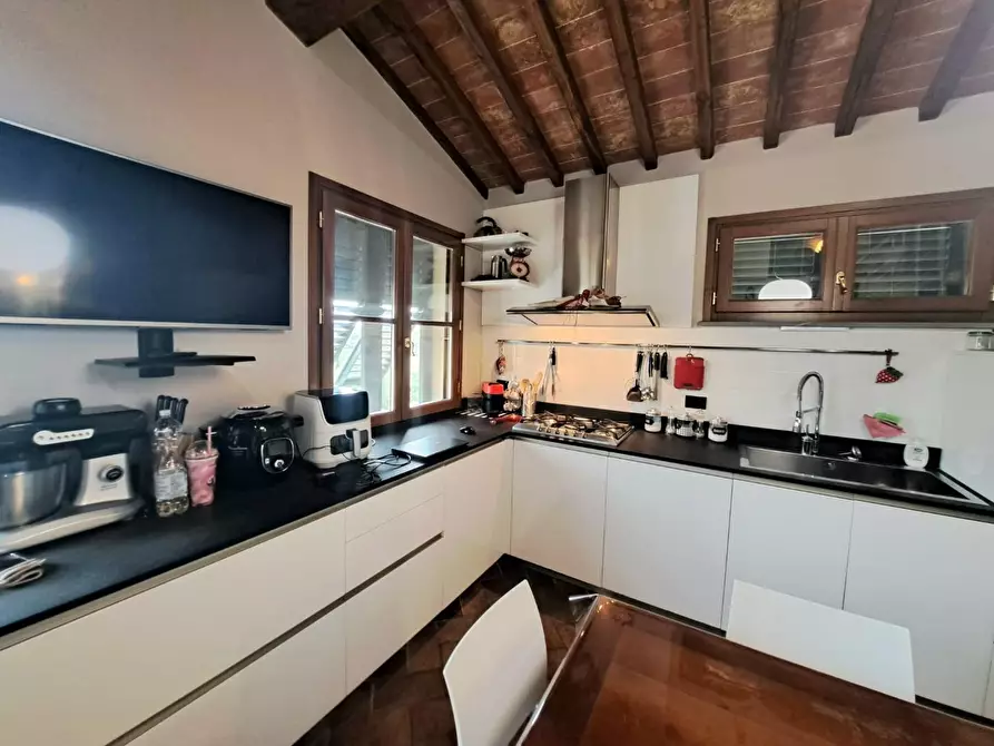 Immagine 7 di Appartamento in vendita  a Vinci