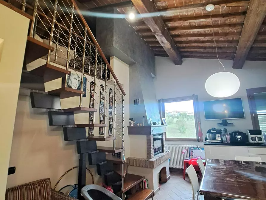 Immagine 14 di Appartamento in vendita  a Vinci