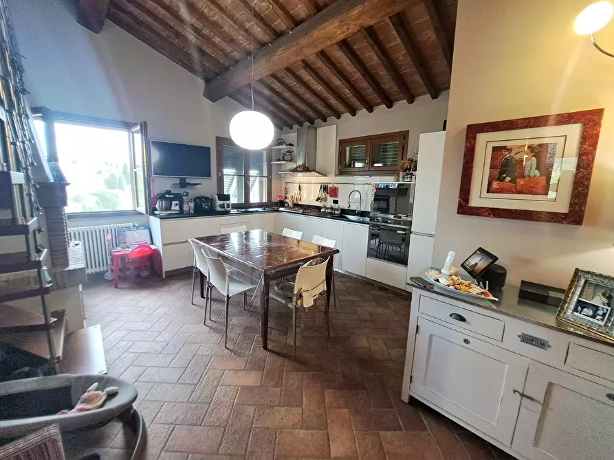 Immagine 1 di Appartamento in vendita  a Vinci