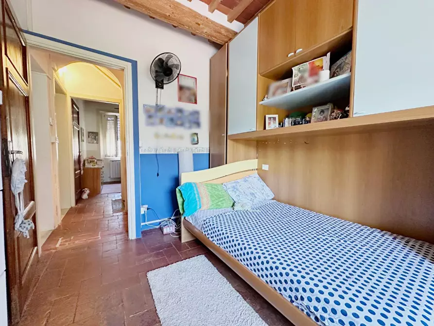 Immagine 28 di Rustico / casale in vendita  a Capannori