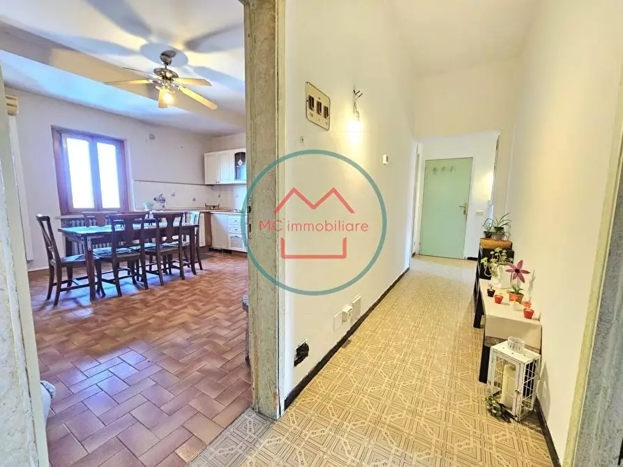 Immagine 8 di Appartamento in vendita  a Uzzano