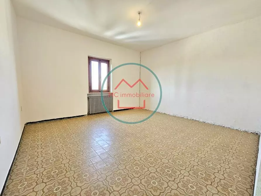 Immagine 14 di Appartamento in vendita  a Uzzano