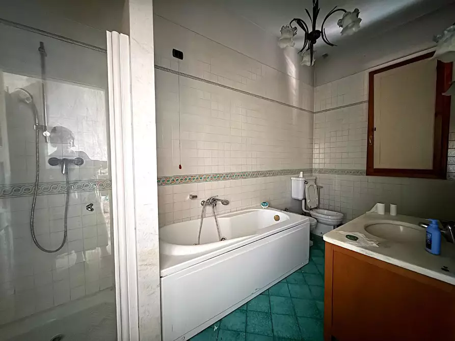 Immagine 10 di Terratetto in vendita  a Empoli