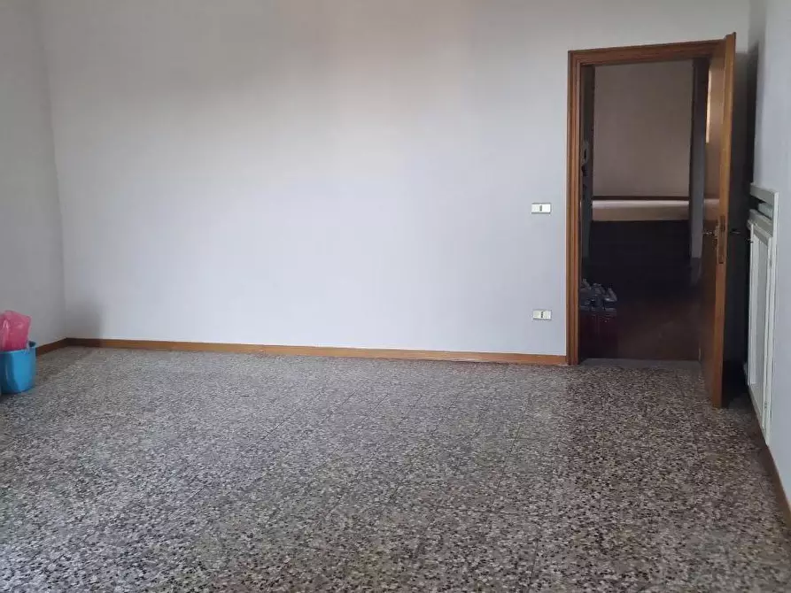 Immagine 18 di Appartamento in vendita  a Colle Di Val D'elsa