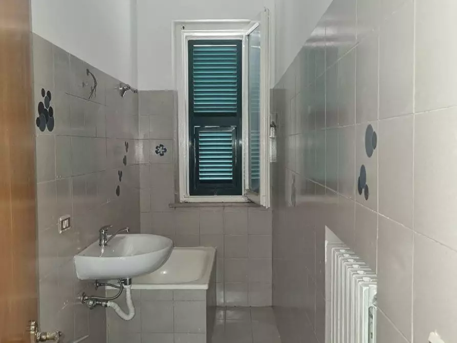 Immagine 23 di Appartamento in vendita  a Colle Di Val D'elsa