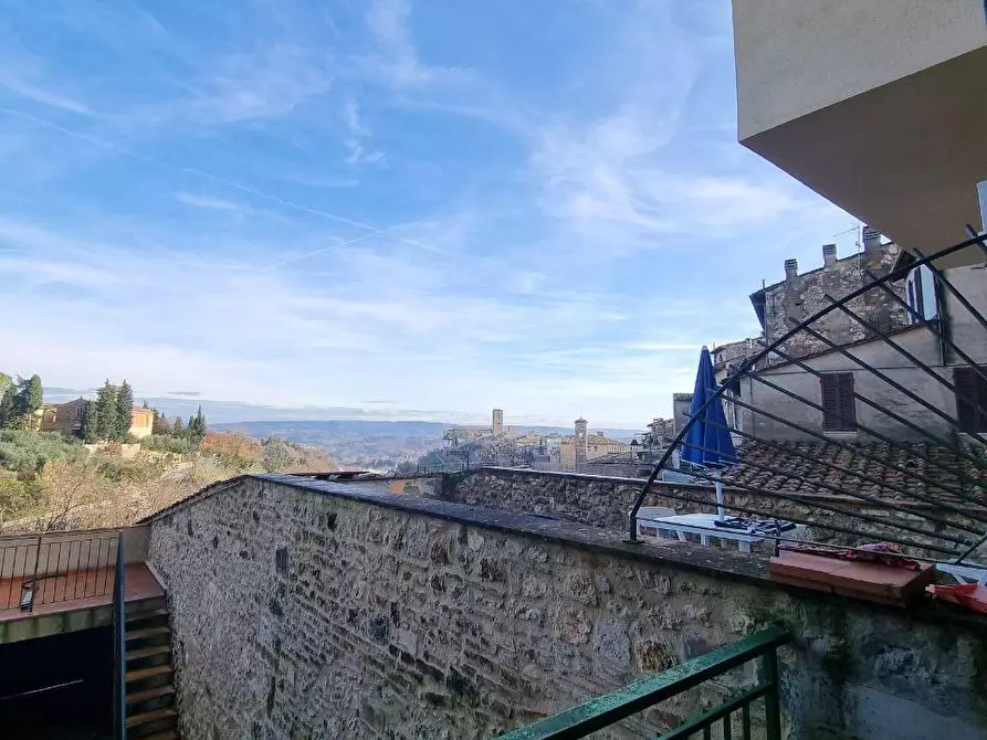 Immagine 1 di Appartamento in vendita  a Colle Di Val D'elsa