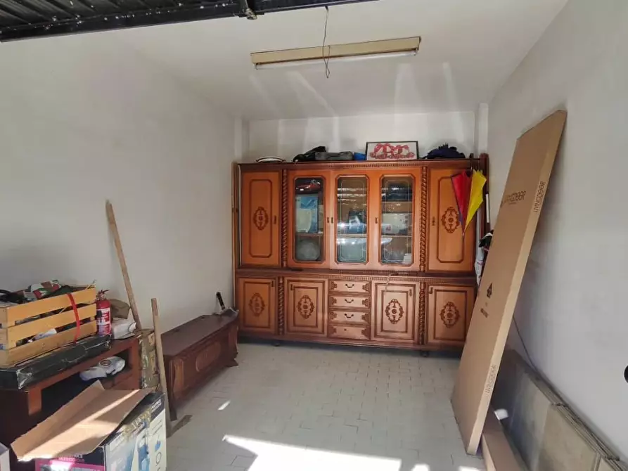 Immagine 23 di Appartamento in vendita  a Carrara