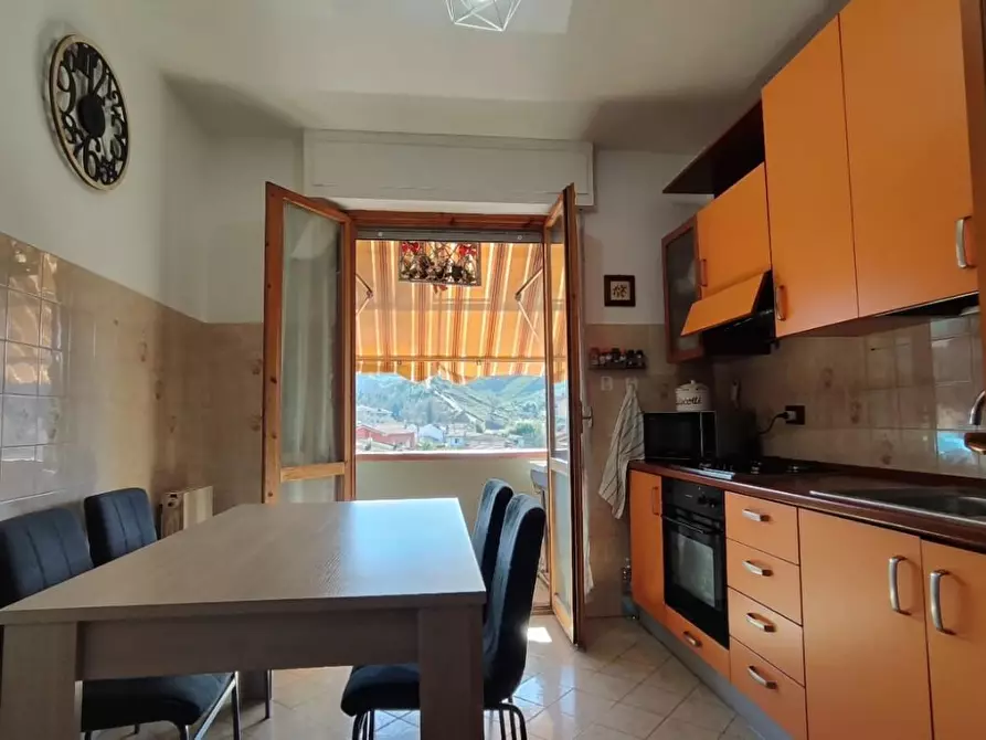 Immagine 18 di Appartamento in vendita  a Carrara