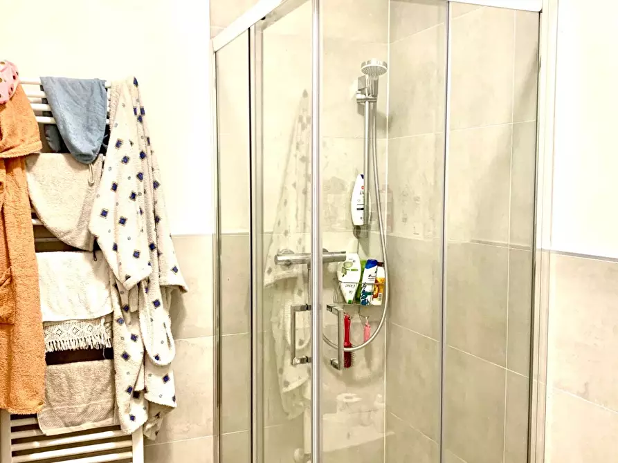 Immagine 18 di Appartamento in vendita  a Empoli