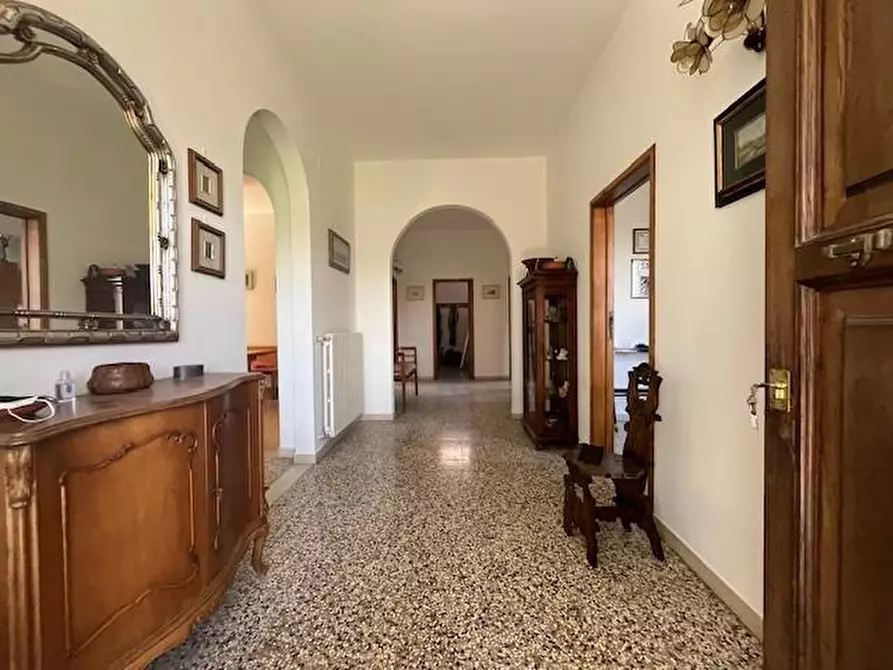 Immagine 1 di Casa indipendente in vendita  a Terricciola