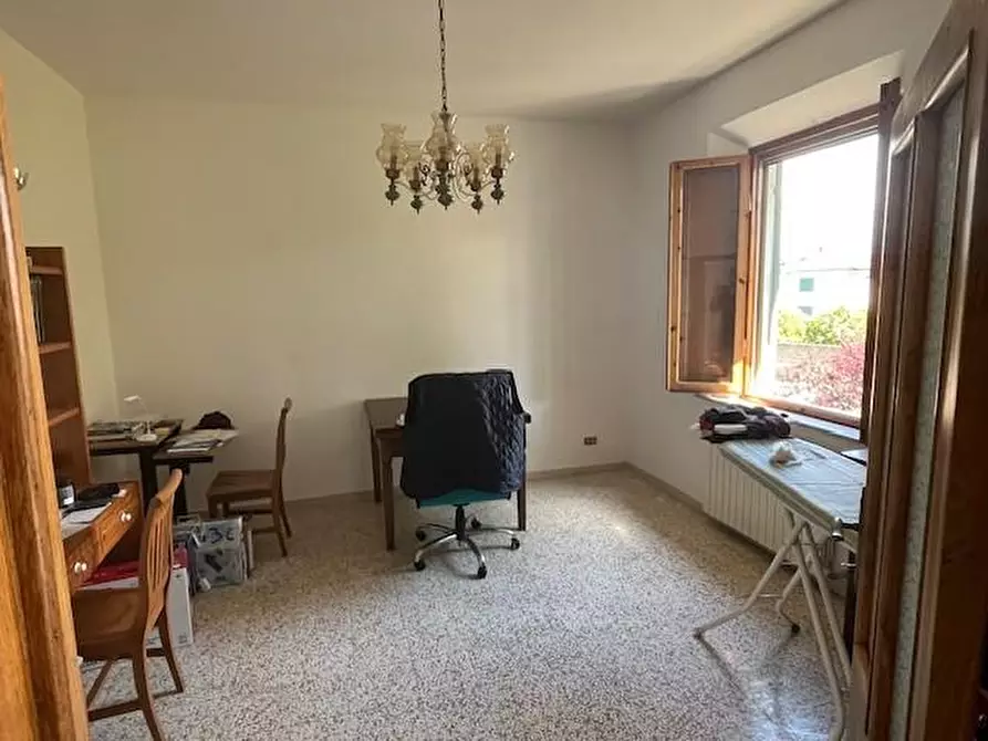 Immagine 9 di Casa indipendente in vendita  a Terricciola