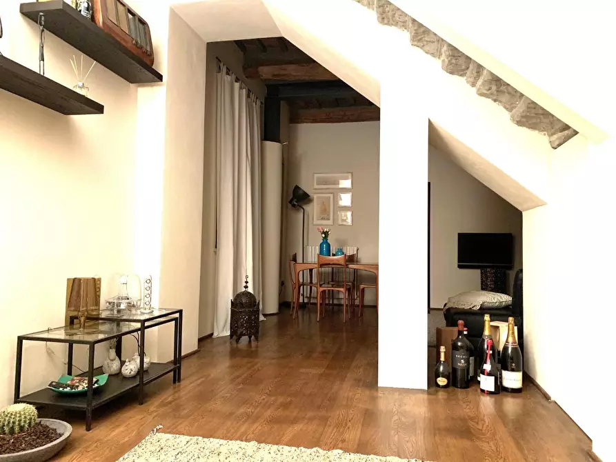 Immagine 2 di Casa bifamiliare in vendita  a Vecchiano