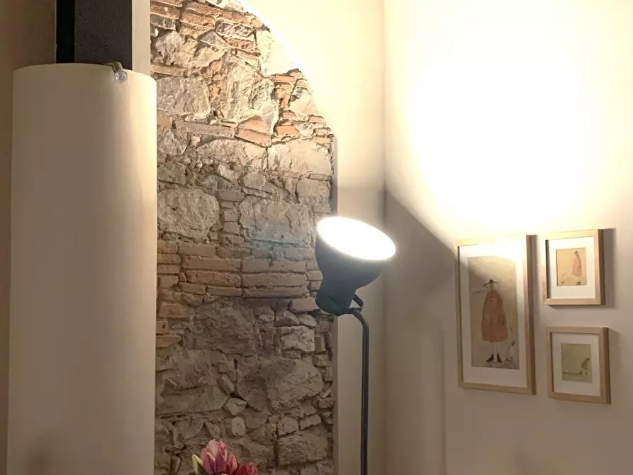 Immagine 15 di Casa bifamiliare in vendita  a Vecchiano