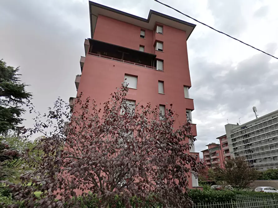 Immagine 3 di Appartamento in vendita  a Cavenago Di Brianza