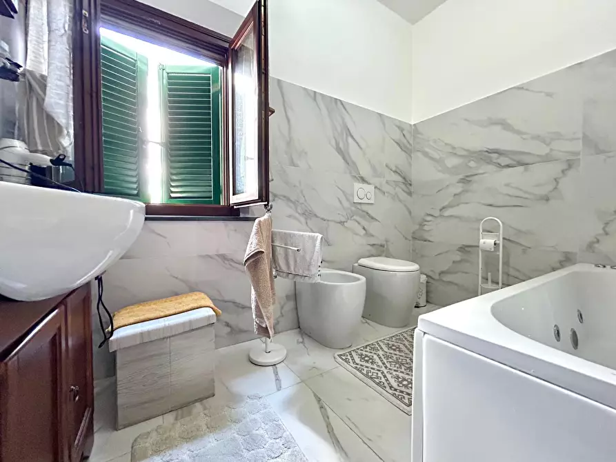 Immagine 18 di Appartamento in vendita  a Ponsacco