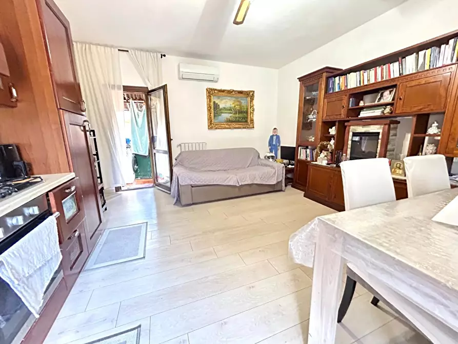 Immagine 8 di Appartamento in vendita  a Ponsacco