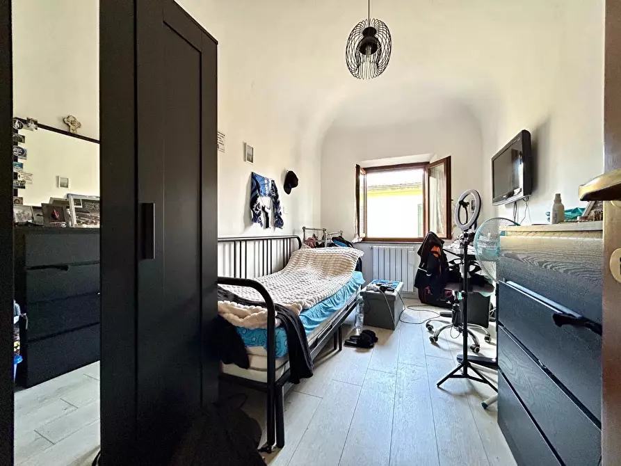 Immagine 11 di Appartamento in vendita  a Ponsacco