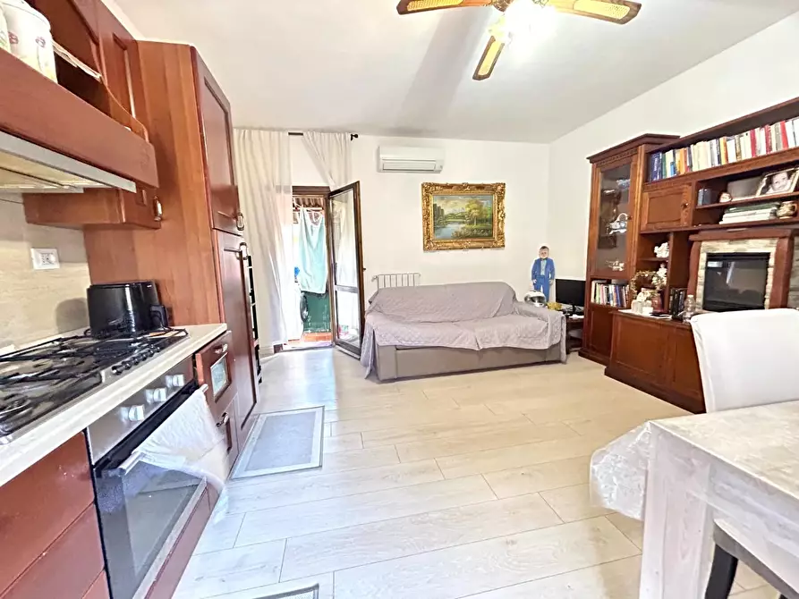 Immagine 2 di Appartamento in vendita  a Ponsacco