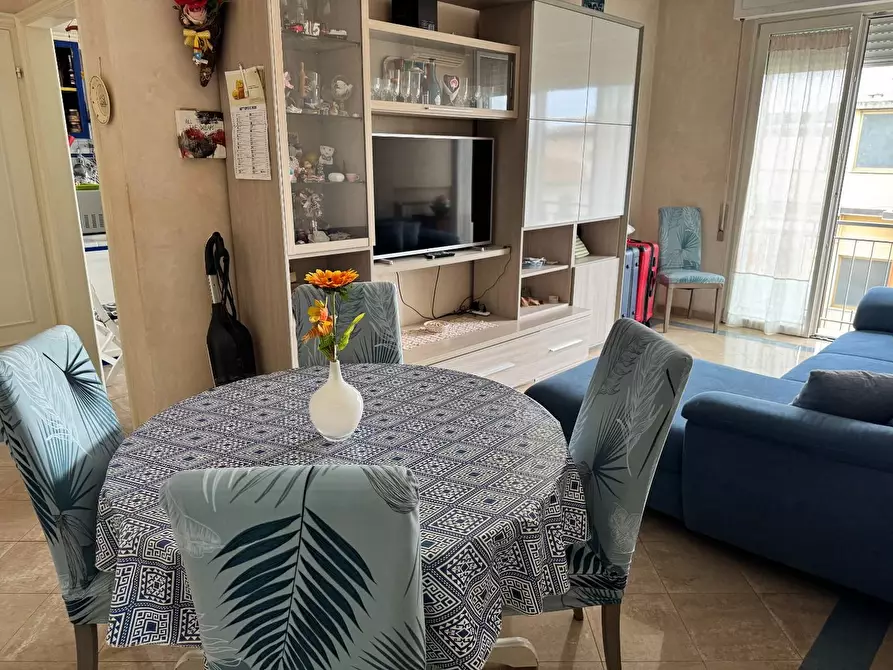 Immagine 1 di Mansarda in vendita  a Viareggio