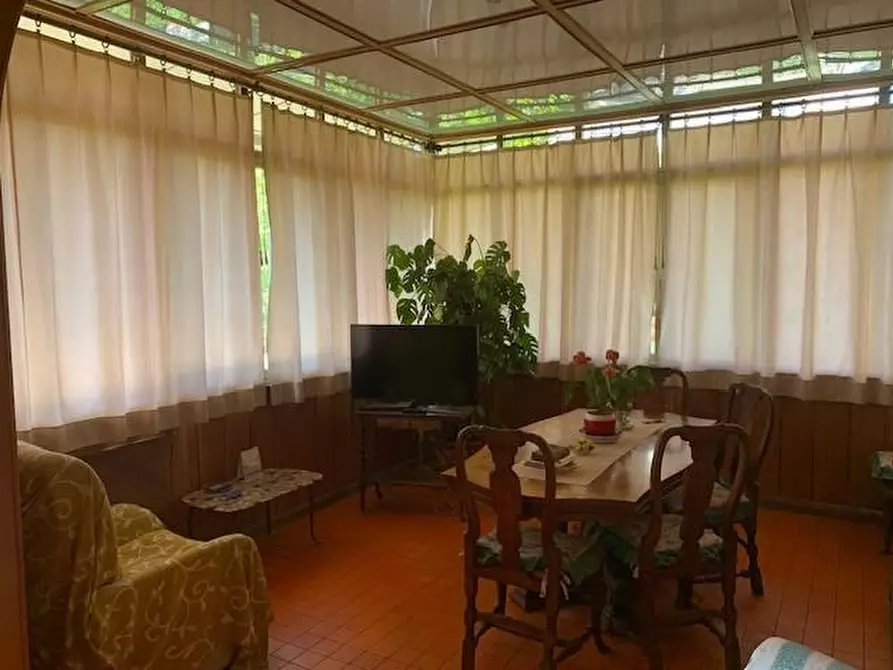 Immagine 14 di Casa indipendente in vendita  a Montecatini Terme