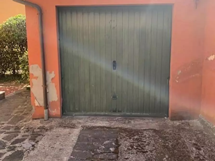 Immagine 2 di Casa indipendente in vendita  a Montecatini Terme
