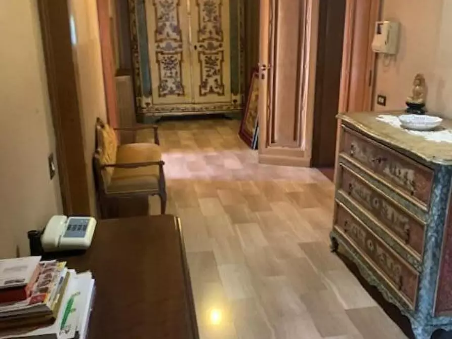 Immagine 30 di Casa indipendente in vendita  a Montecatini Terme