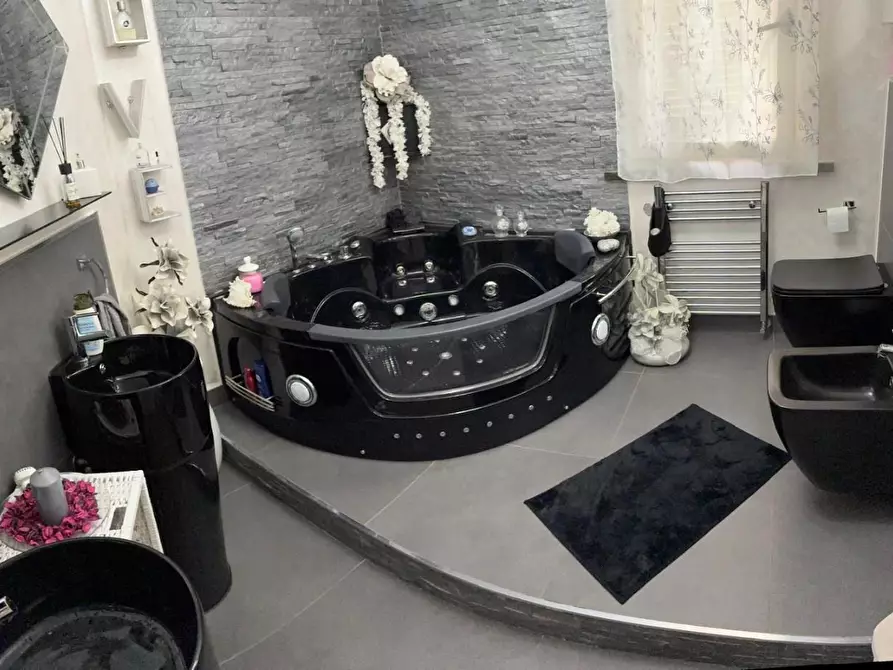 Immagine 7 di Villetta a schiera in vendita  a Vecchiano