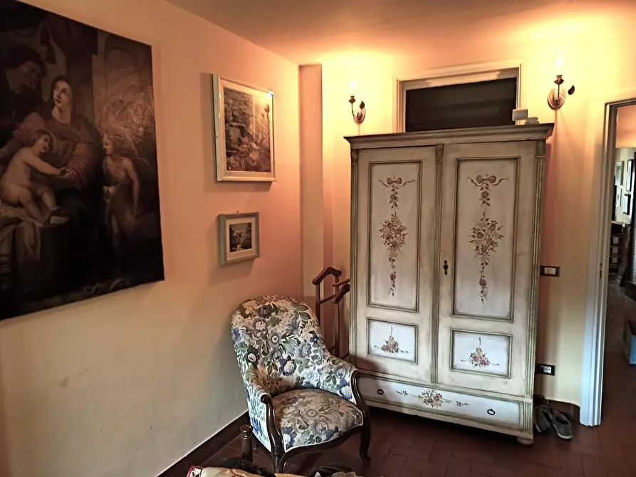 Immagine 12 di Appartamento in vendita  a Borgo A Mozzano