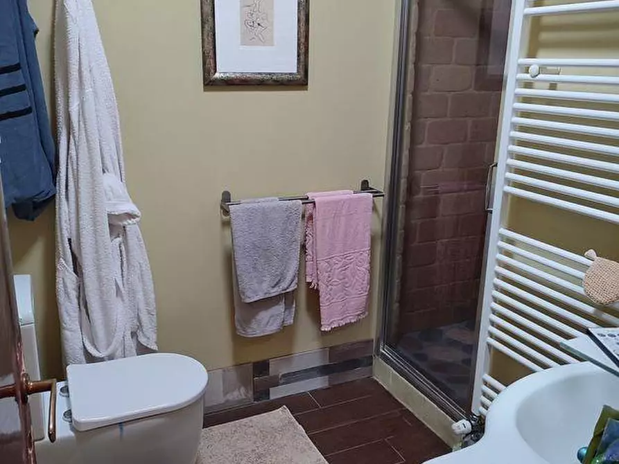 Immagine 18 di Appartamento in vendita  a Borgo A Mozzano