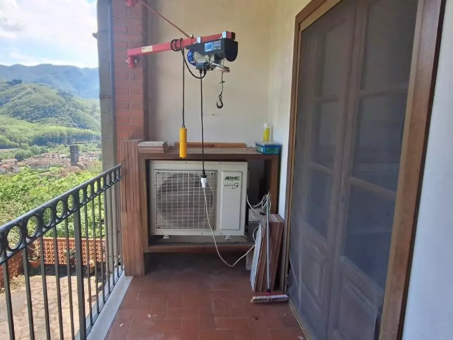 Immagine 5 di Appartamento in vendita  a Borgo A Mozzano