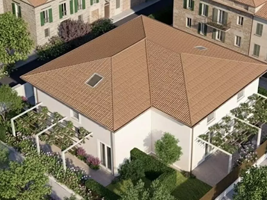 Immagine 1 di Casa indipendente in vendita  a Pietrasanta