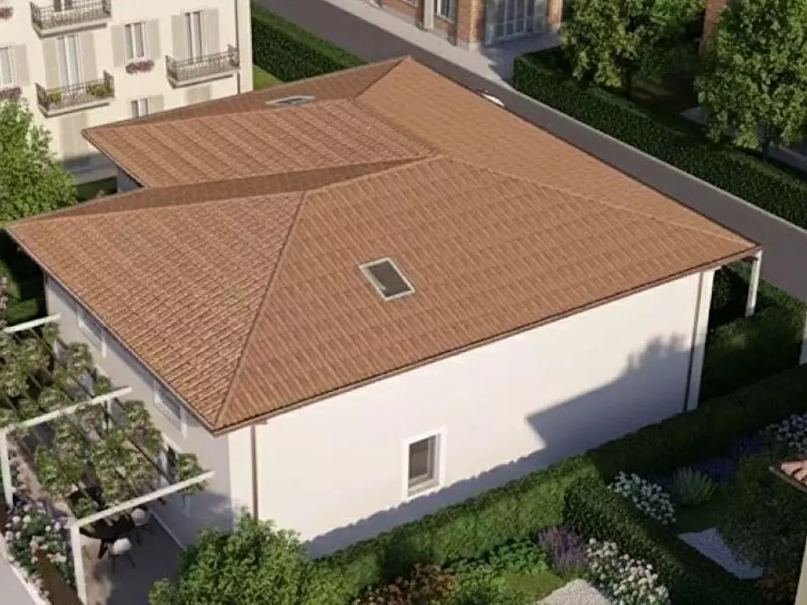 Immagine 8 di Casa indipendente in vendita  a Pietrasanta