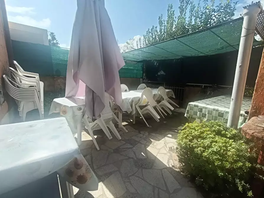 Immagine 4 di Casa bifamiliare in vendita  a Castelnuovo Magra