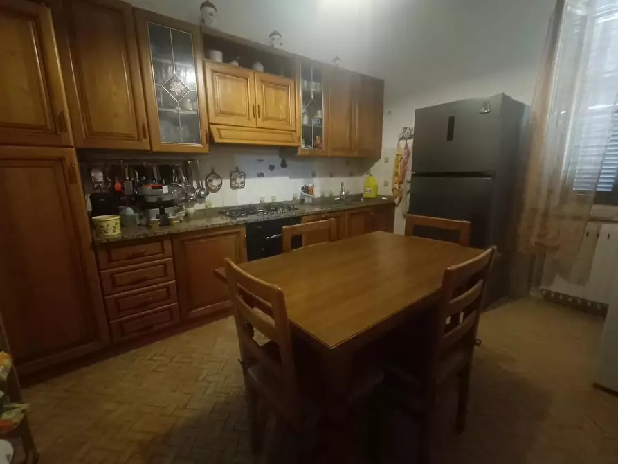 Immagine 6 di Casa bifamiliare in vendita  a Castelnuovo Magra