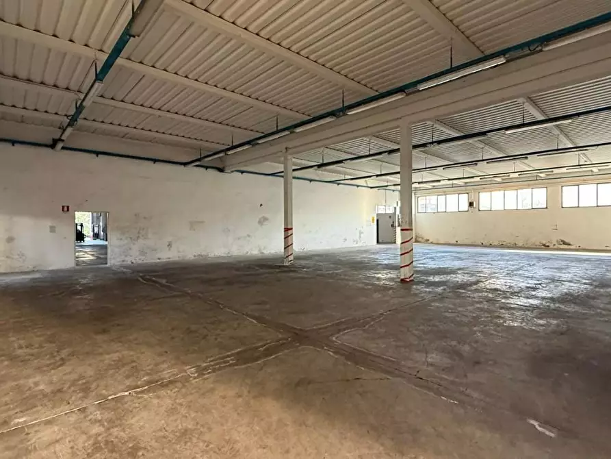 Immagine 7 di Capannone industriale in affitto  a Castelfranco Di Sotto