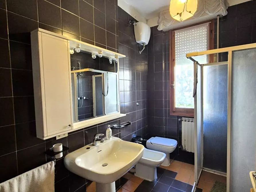 Immagine 17 di Appartamento in vendita  a Santa Croce Sull'arno