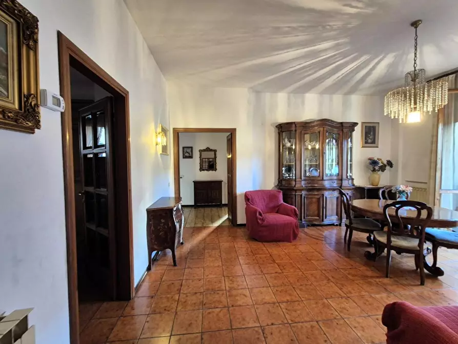 Immagine 6 di Appartamento in vendita  a Santa Croce Sull'arno