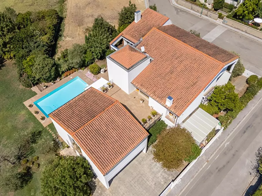 Immagine 4 di Villa in vendita  a Ponsacco