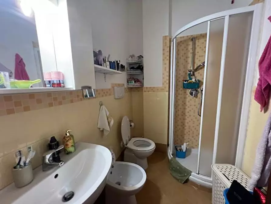 Immagine 10 di Appartamento in affitto  a Siena