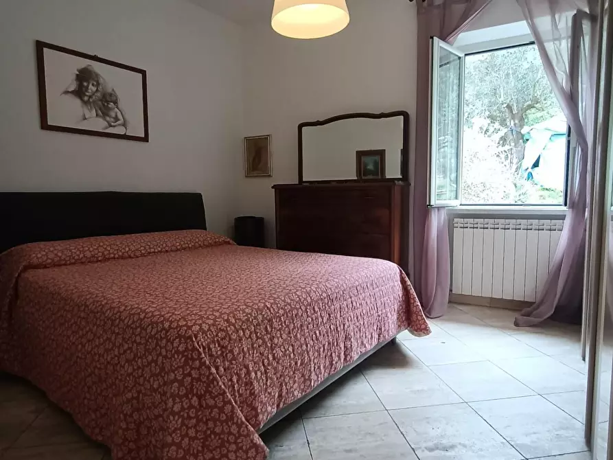 Immagine 19 di Appartamento in vendita  a Carrara